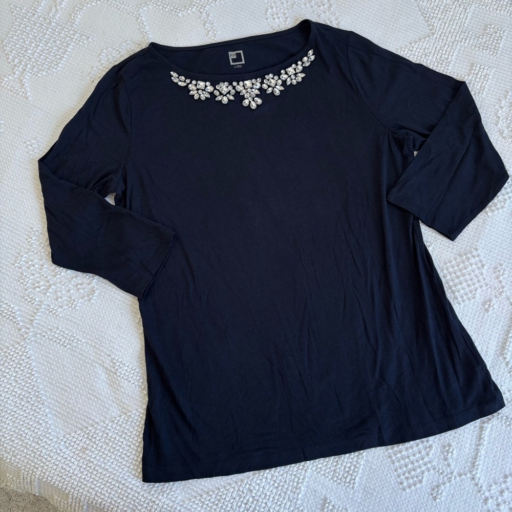 JC Penny women’s size‎ Large navy blue 3/4 sleeve tee with bedazzled neckline
